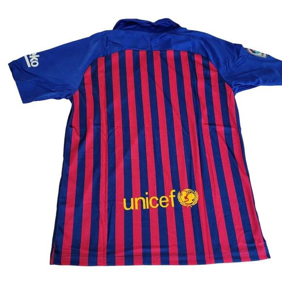 NWT Boys L Nike Authentic Dri Fit FC Barcelona FIFA World Cup Jersey & Shorts - Picture 12 of 12